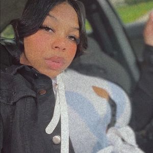 Meet your Posher, Diamond